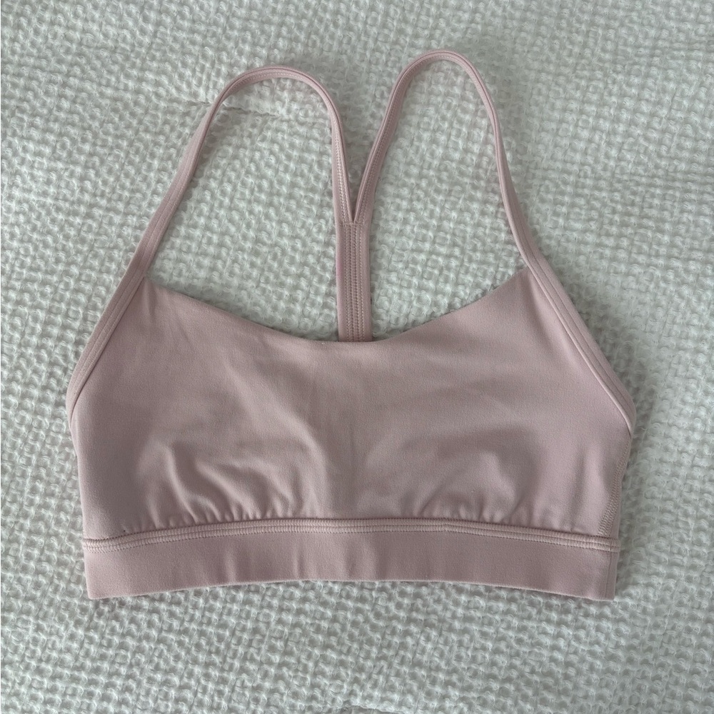 lululemon strawberry milkshake sz 4 flow y bra nulu
